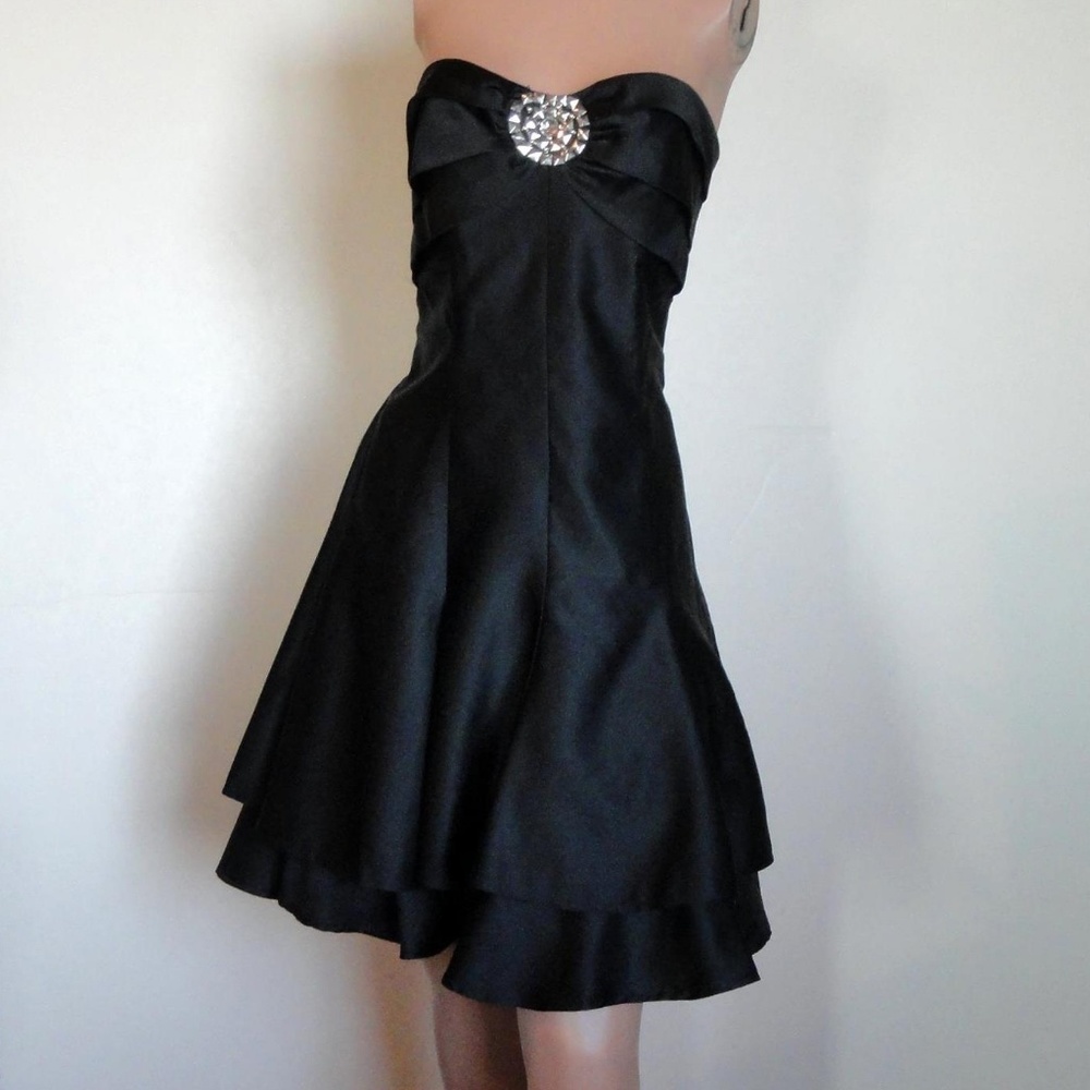 Black Strapless Jessica McClintock Gunne Sax Dress